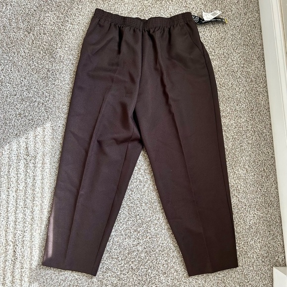 🦋 NWT Briggs New York Brown High Waisted Trousers 14 Petite 14P - Picture 1 of 9